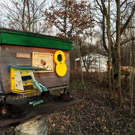 Medova Jurta Campismo de Luxo Nechanice (Hradec Kralove)